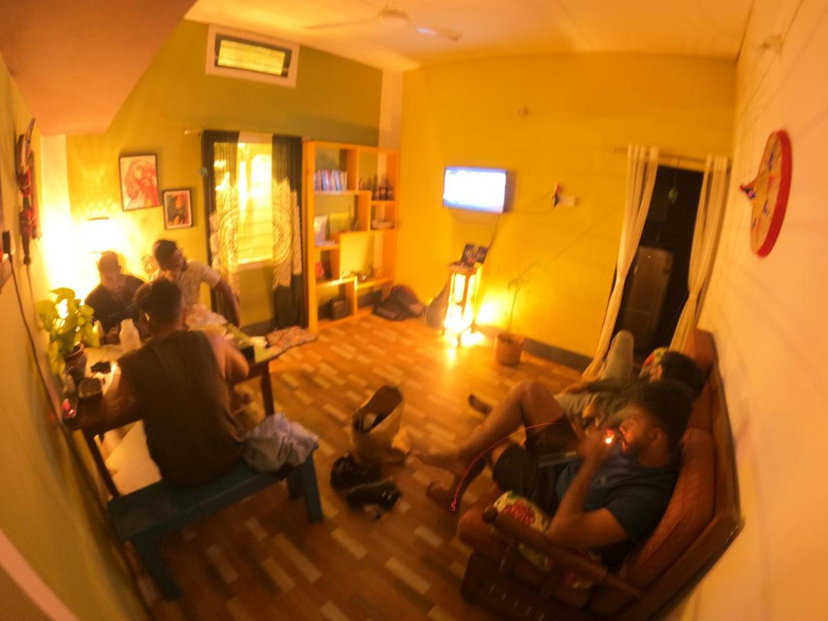 Stargaze Backpackers Hostel Gauháti Kültér fotó