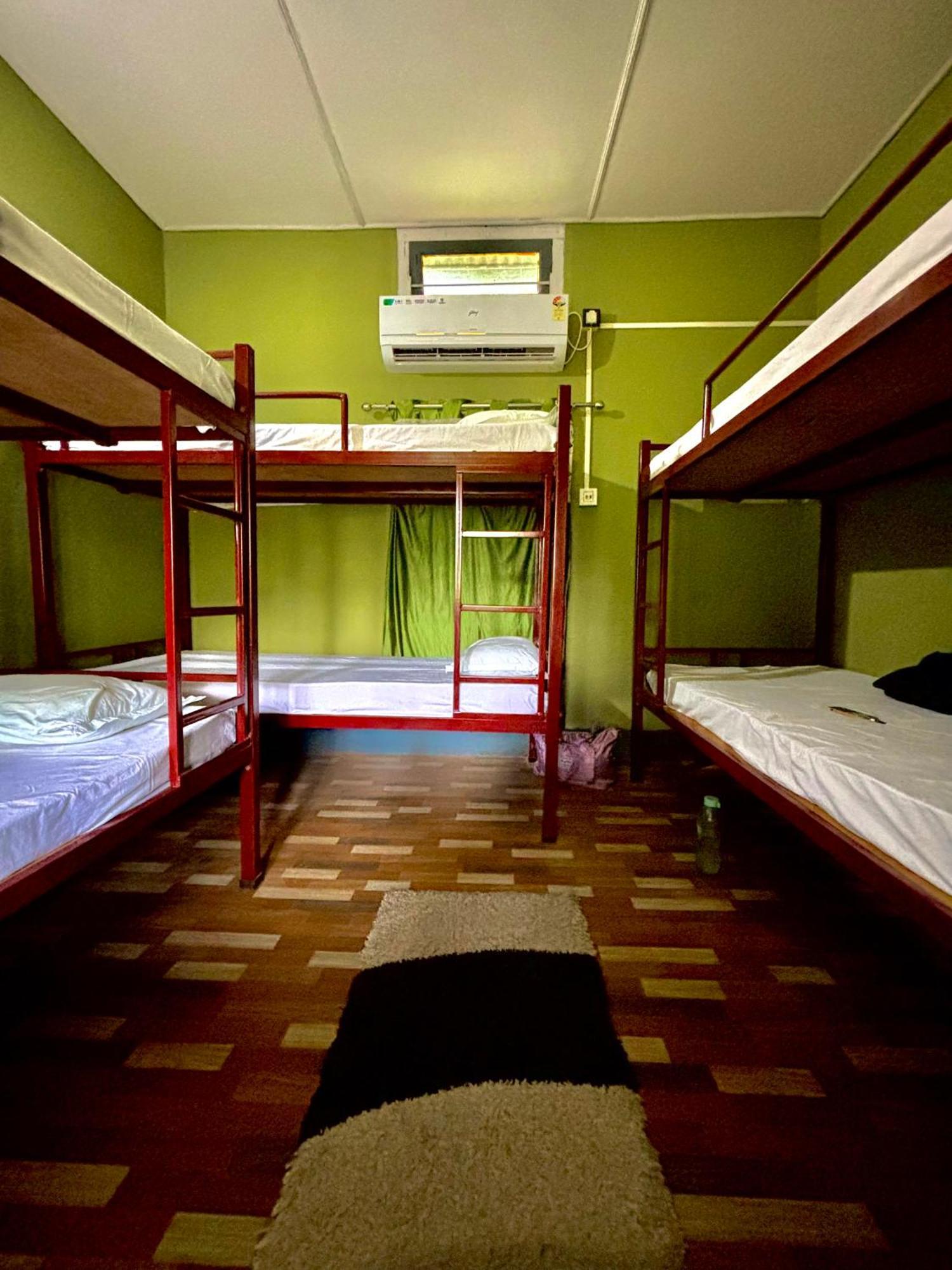 Stargaze Backpackers Hostel Gauháti Kültér fotó